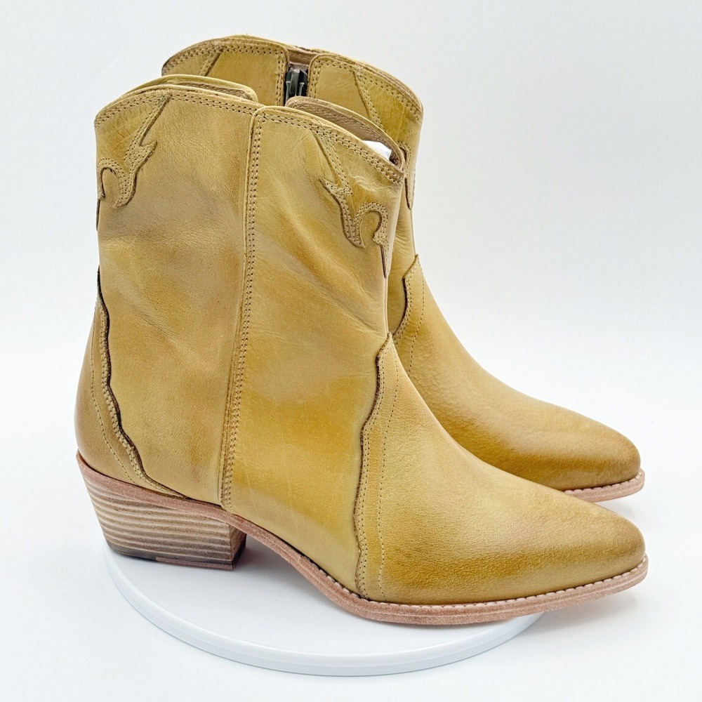Free People New Frontier Western Boot Size 7 / EU 37.5 Womens Tan Leather - NEW